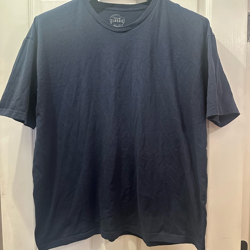 Classic Men's Short Sleeve Tee in Navy